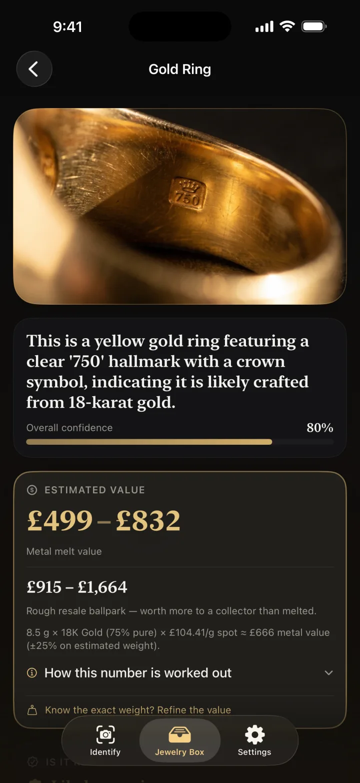 A Gemmo result for a gold ring: an estimated melt value of £499 to £832, an 80% confidence bar, and the working underneath — 8.5 g at 18 karat, 75% pure.